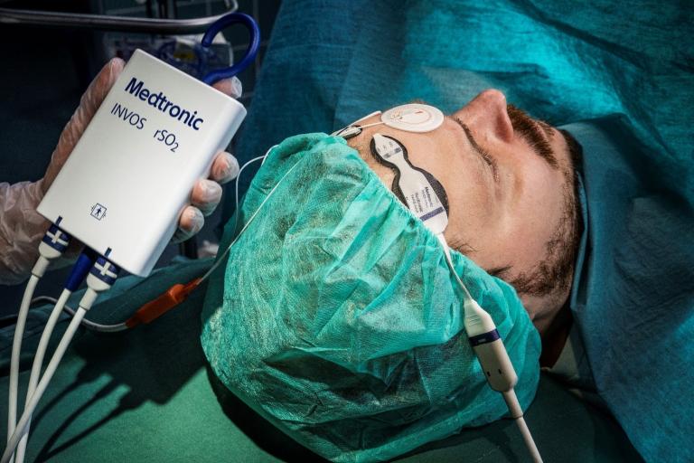 静脈麻酔: FOR PROFESSIONAL ANESTHESIOLOGISTS Improving CPR Quality with Regional Oximetry | Clinical View